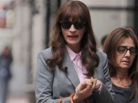 Julia Roberts vuelve al trabajo tras la muerte de su madre