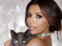 Eva Longoria llega feliz y enamorada a los 40