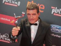 Antonio Banderas feliz tras verse con Melanie Griffith