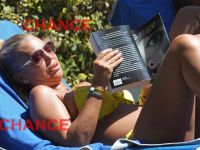 Belén Esteban seducida por Christian Grey... ¿qué pensará 'su Migue'?