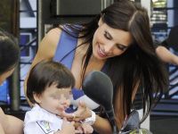 Pilar Rubio, espectacular, se deshace en cuidados para su hijo Sergio