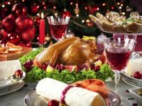 Los 'atracones' podrían provocarte estas enfermedades digestivas