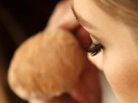 Así se aplica correctamente la base de maquillaje; ¿segura de que sabes hacerlo?