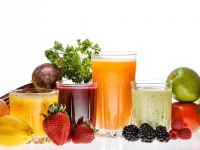 Cócteles con zumos para empezar el año de forma saludable