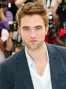 Robert Pattinson