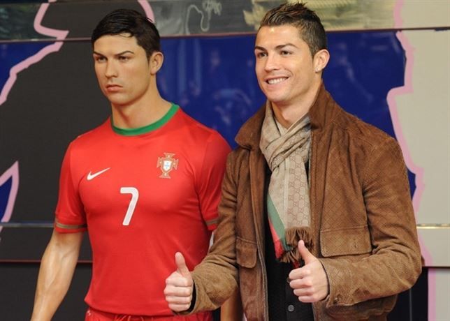 Cristiano Ronaldo, con peluquero también en el Museo de Cera