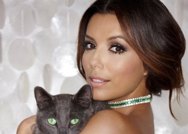 Eva Longoria llega feliz y enamorada a los 40