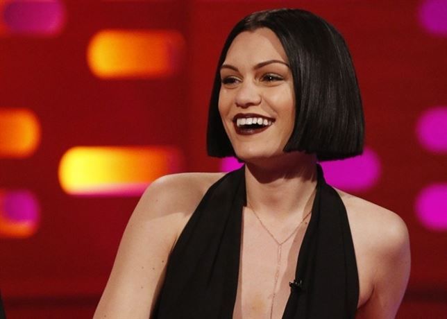 Jessie J cancela su gira por una enfermedad cardíaca