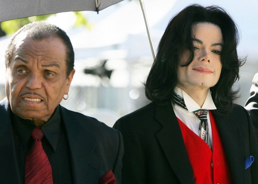 El padre de Michael Jackson hospitalizado por un derrame cerebral